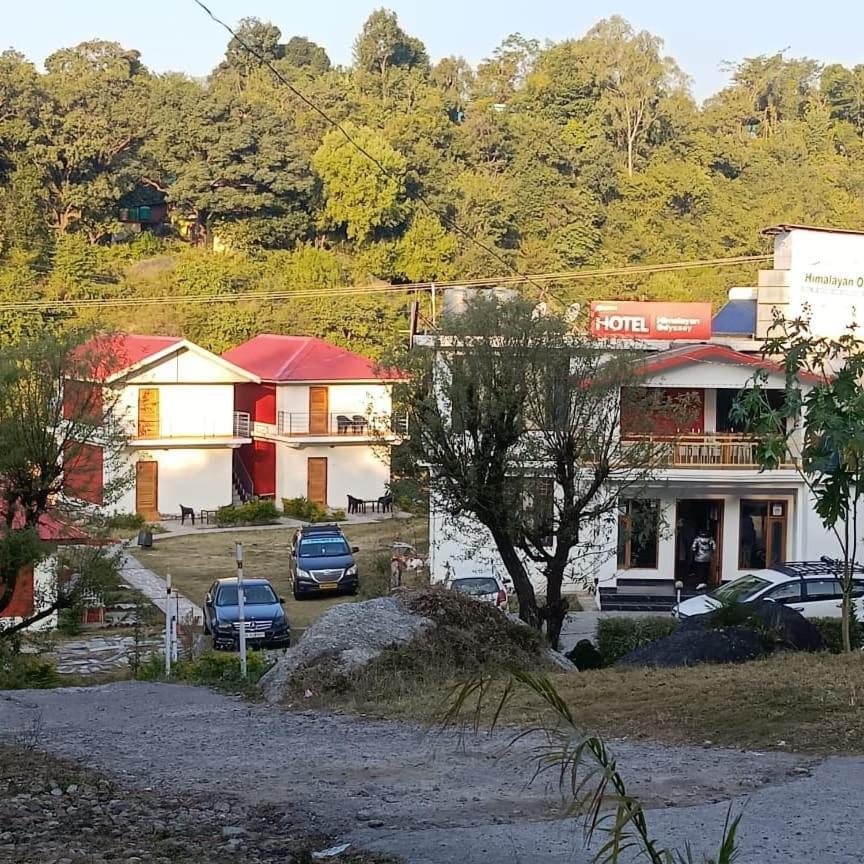 Resort The Himalayan Odyssey And Cottages Dharamshala Bagian luar foto